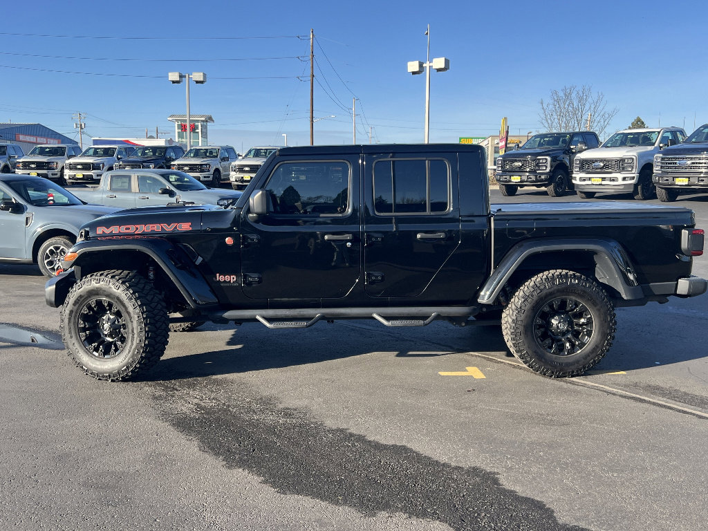 Used 2021 Jeep Gladiator Mojave image 11