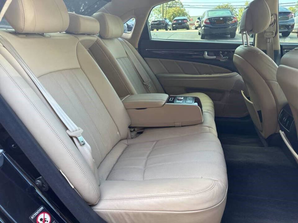 Used 2012 Hyundai Equus Signature image 12