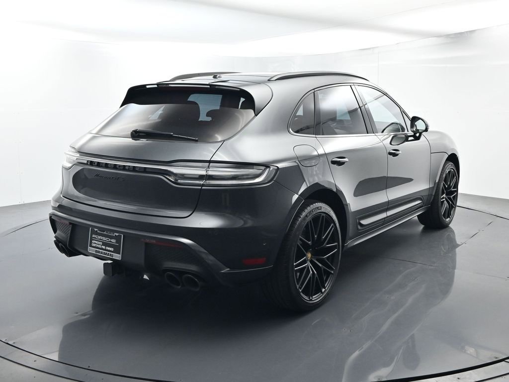 Certified 2025 Porsche Macan GTS image 14