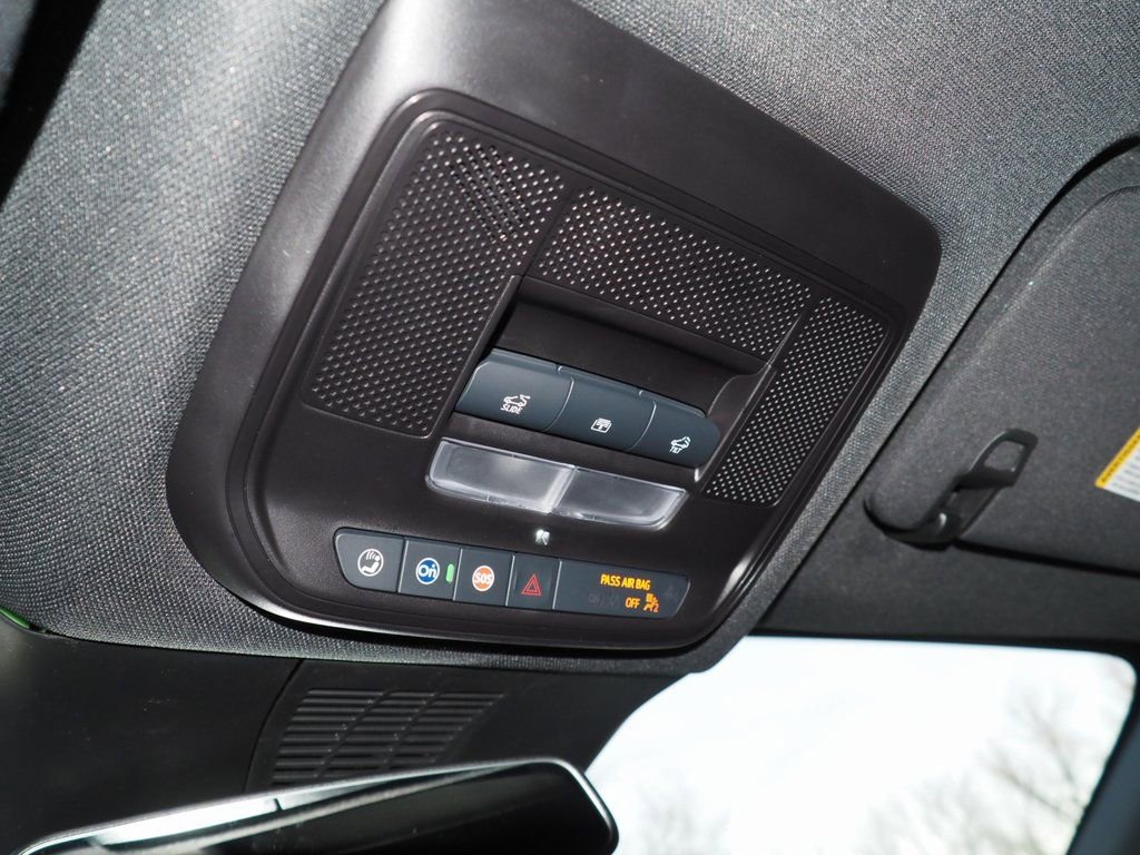 New 2025 Chevrolet Blazer EV LT w/ Super Cruise Package image 16