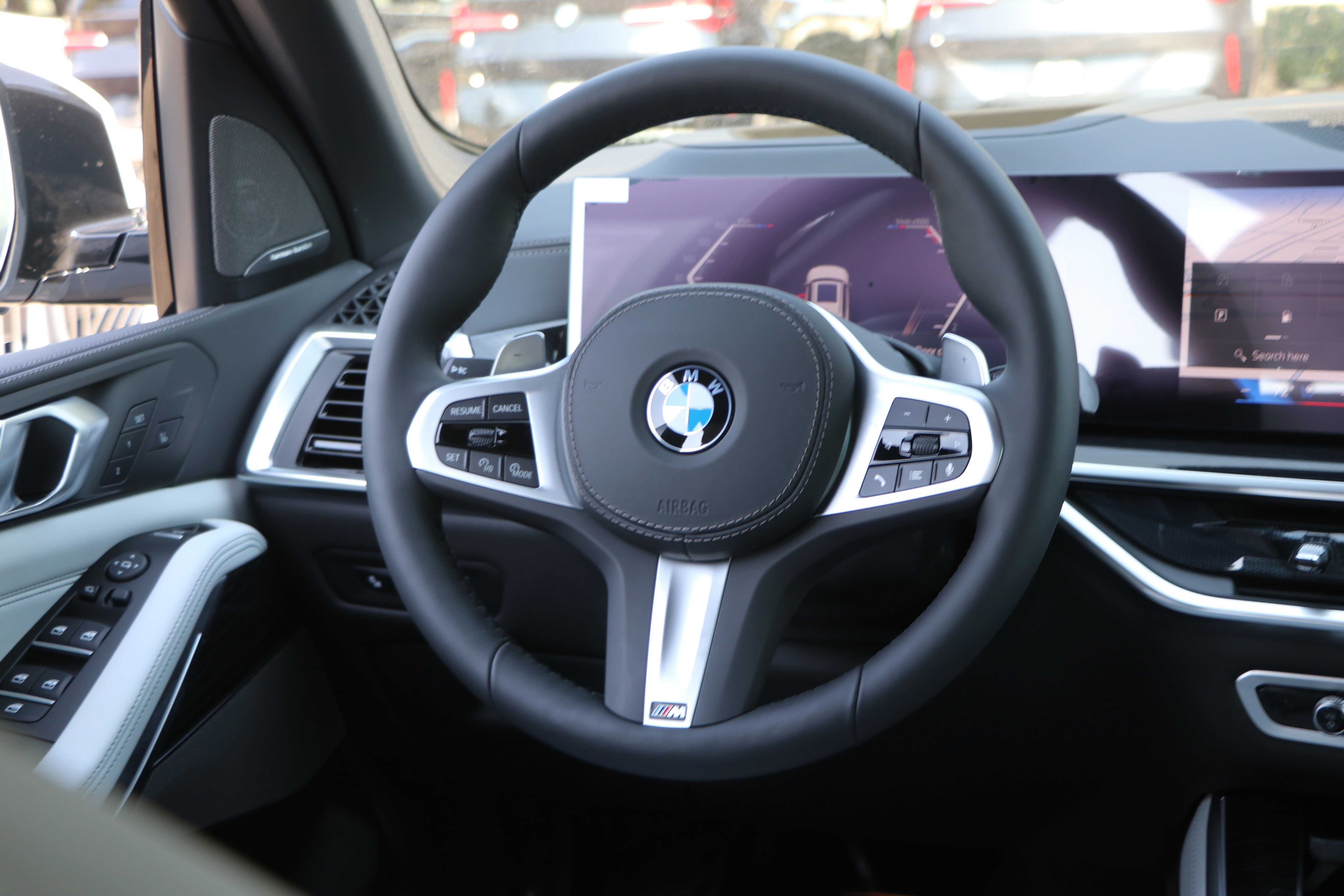 Certified 2026 BMW X5 xDrive40i w/ M Sport Package AWD/4WD image 29