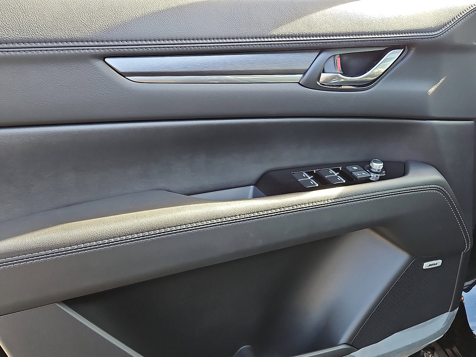 New 2025 MAZDA CX-5 AWD 2.5 S w/ Premium Plus Pkg image 10