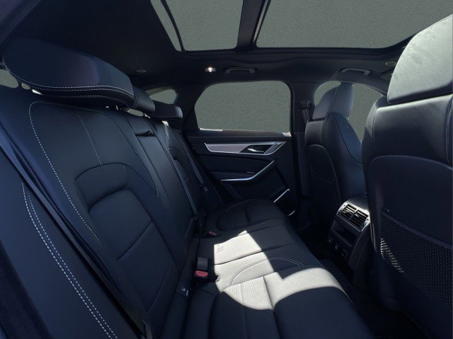 New 2026 Jaguar F-PACE R-Dynamic S image 19