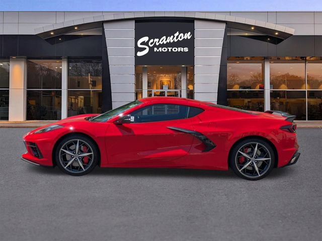 Used 2021 Chevrolet Corvette Stingray Preferred Cpe w/ Z51 Performance Package RWD image 2