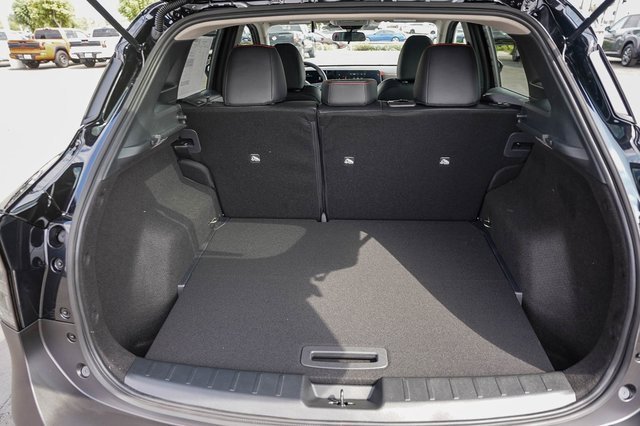 New 2026 Nissan Kicks SR image 27