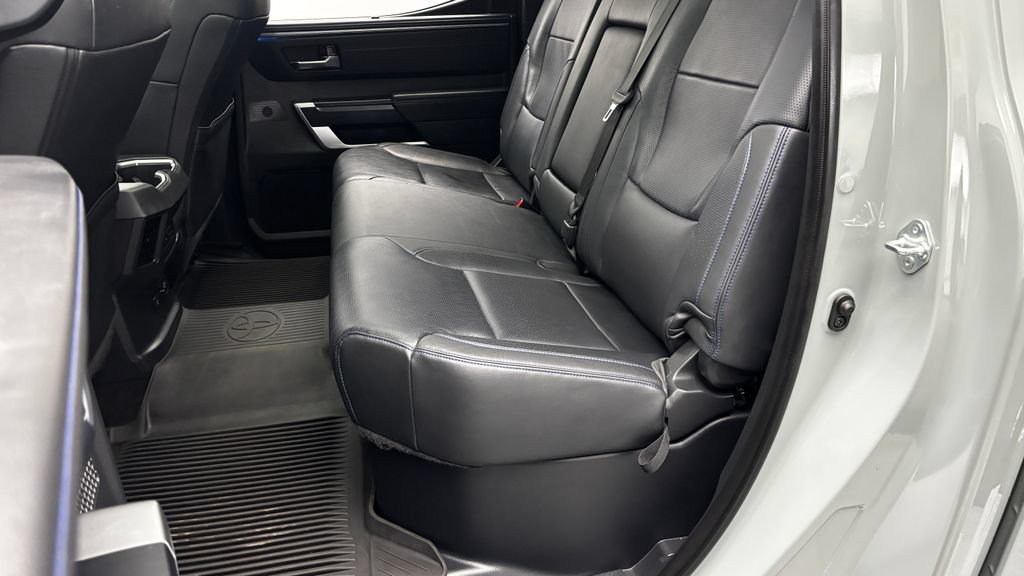 Used 2024 Toyota Tundra Platinum AWD/4WD image 36