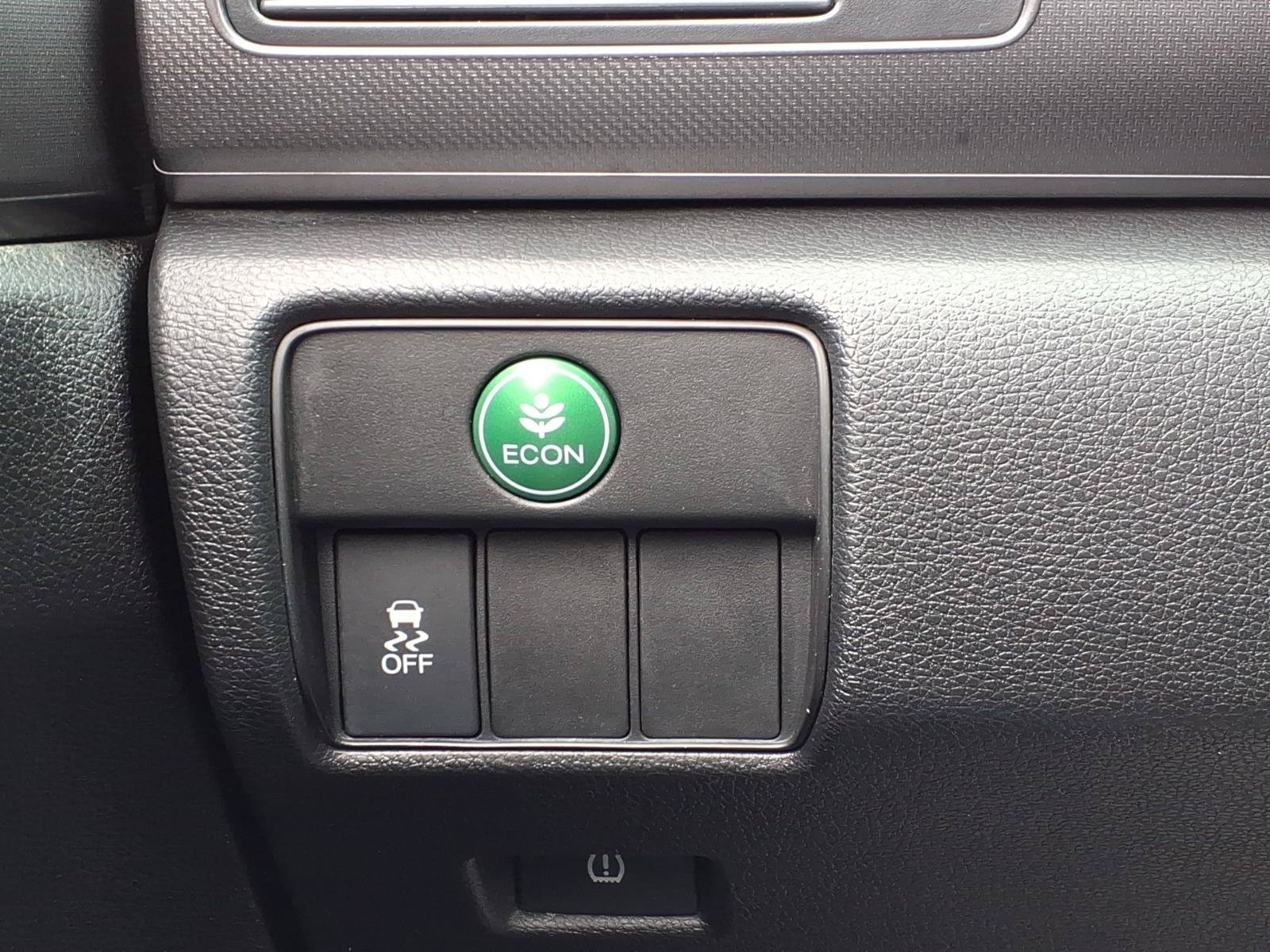 Used 2015 Honda Accord LX image 29