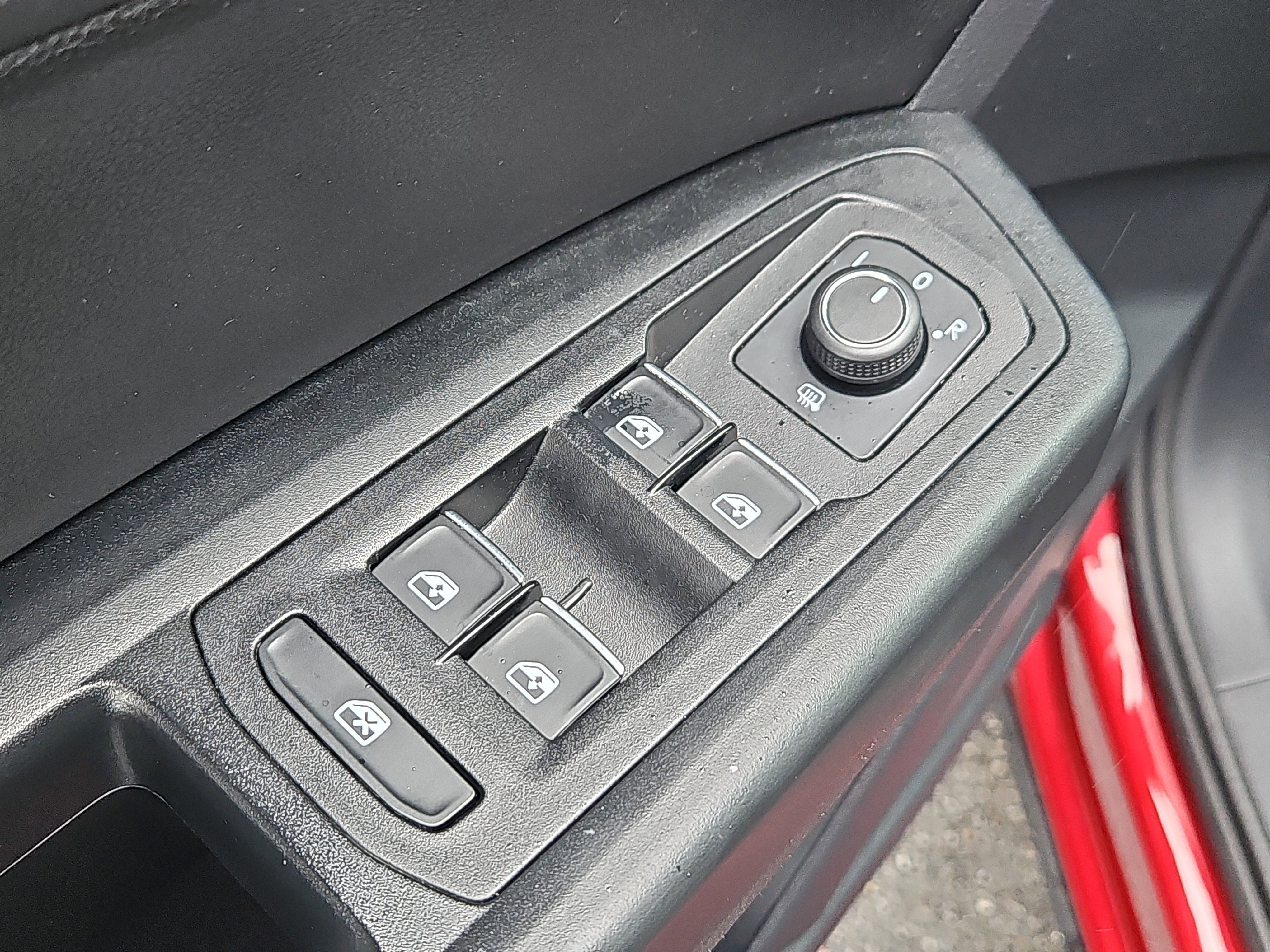 Used 2019 Volkswagen Atlas SE AWD/4WD image 19