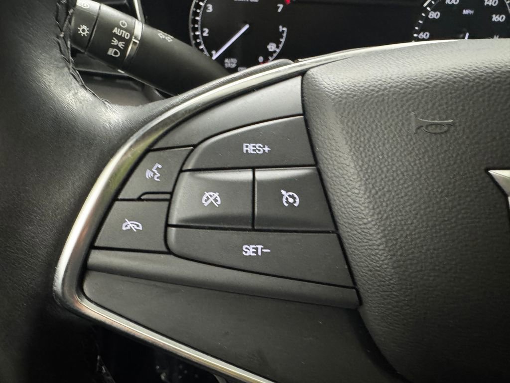 Used 2023 Cadillac XT5 Luxury image 24
