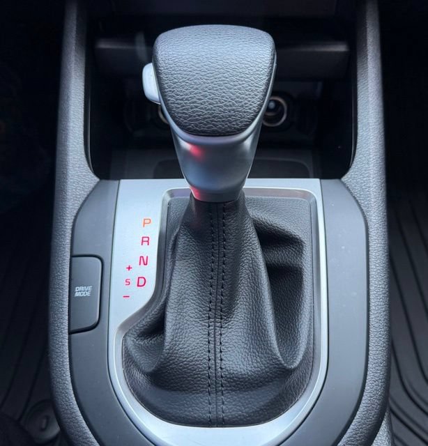 Used 2023 Kia Forte LXS w/ LXS Technology Package FWD image 18