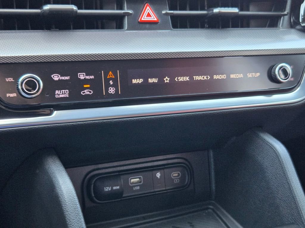 Used 2024 Kia Sportage SX image 20