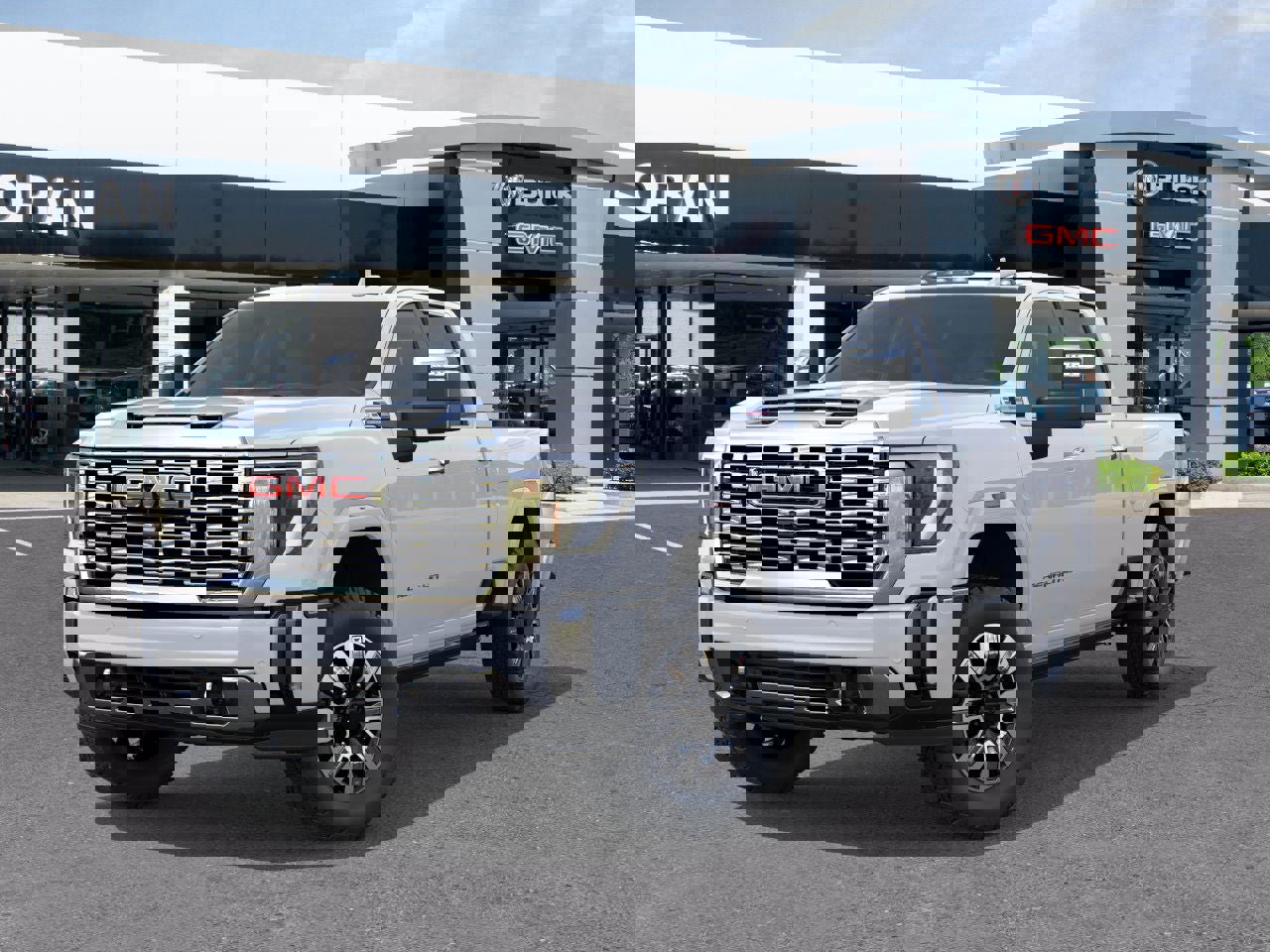 New 2026 GMC Sierra 2500 Denali w/ Denali Reserve Package image 9