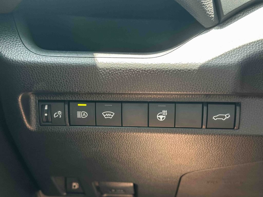 Certified 2024 Toyota RAV4 SE w/ Convenience Package AWD/4WD image 37