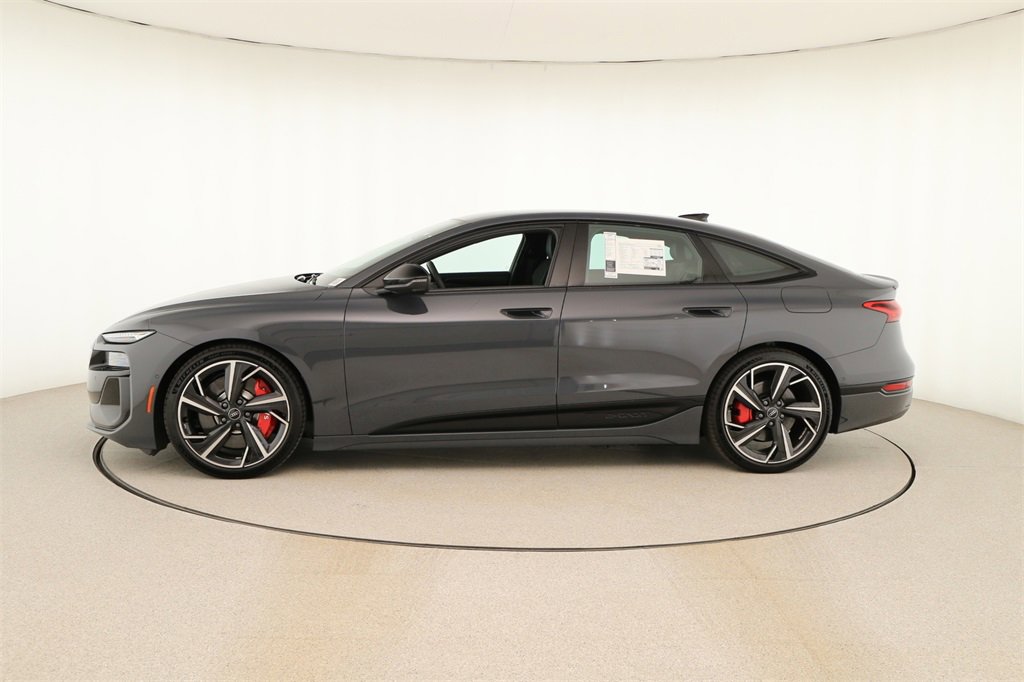 New 2025 Audi S6 e-tron Prestige image 2