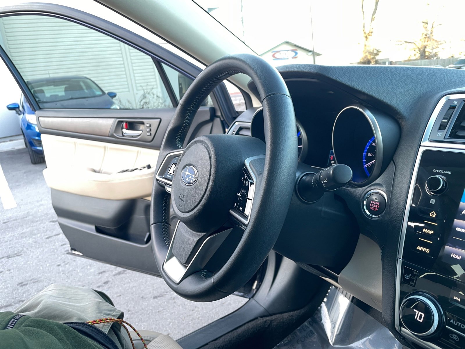 Used 2018 Subaru Outback 3.6R Limited image 26