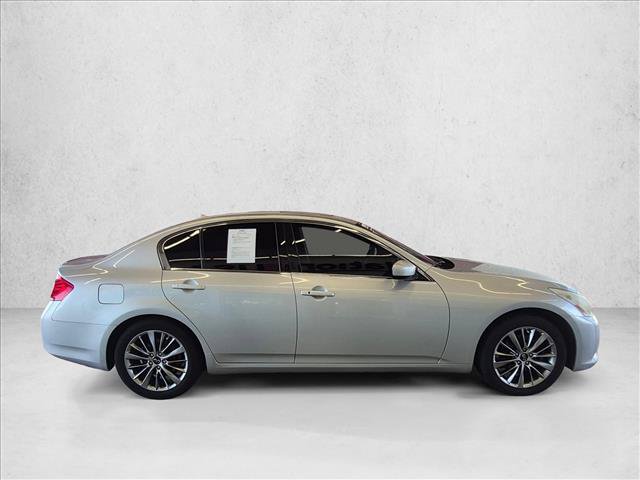 Used 2012 INFINITI G37 Journey w/ Premium Pkg RWD image 4