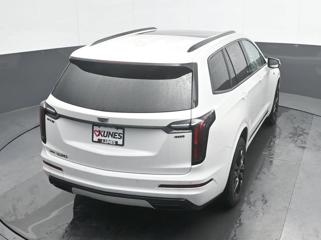 Used 2024 Cadillac XT6 Sport w/ LPO, ONYX Package AWD/4WD image 31