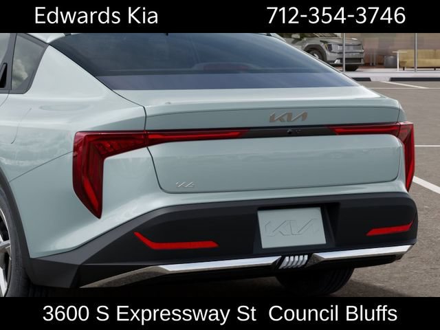 New 2026 Kia K4 FWD image 15