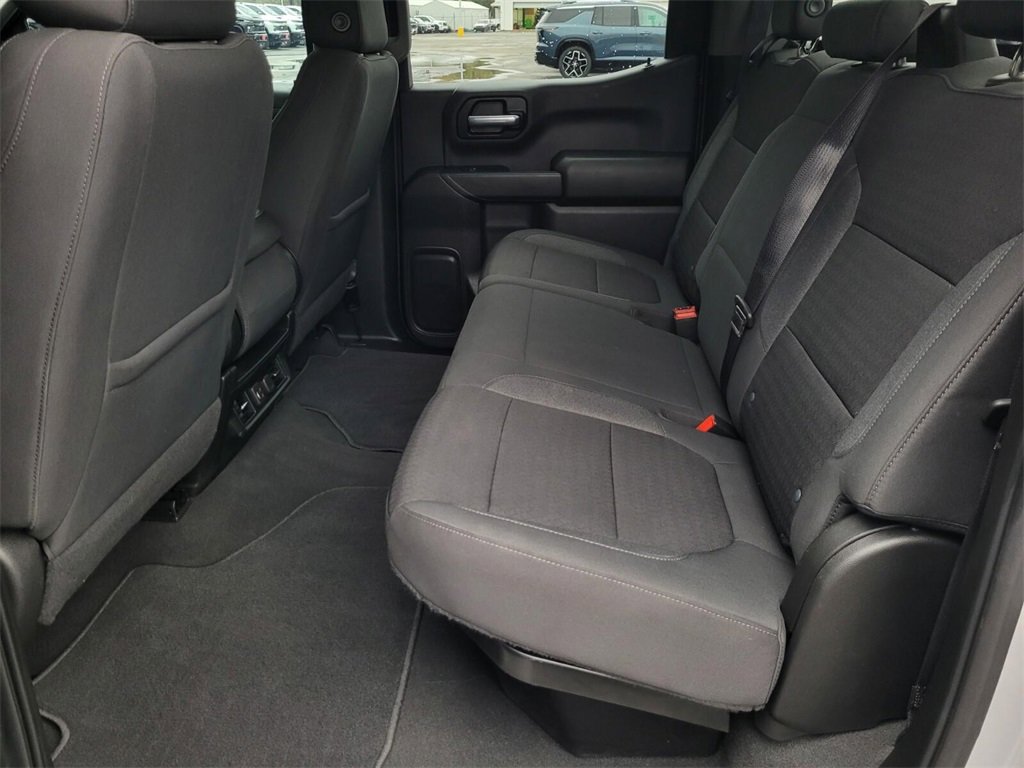 Used 2022 Chevrolet Silverado 1500 LT image 32