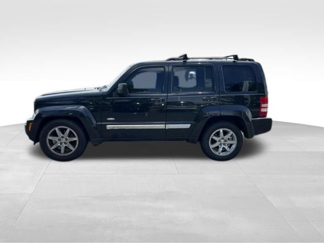 Used 2012 Jeep Liberty Sport AWD/4WD image 4