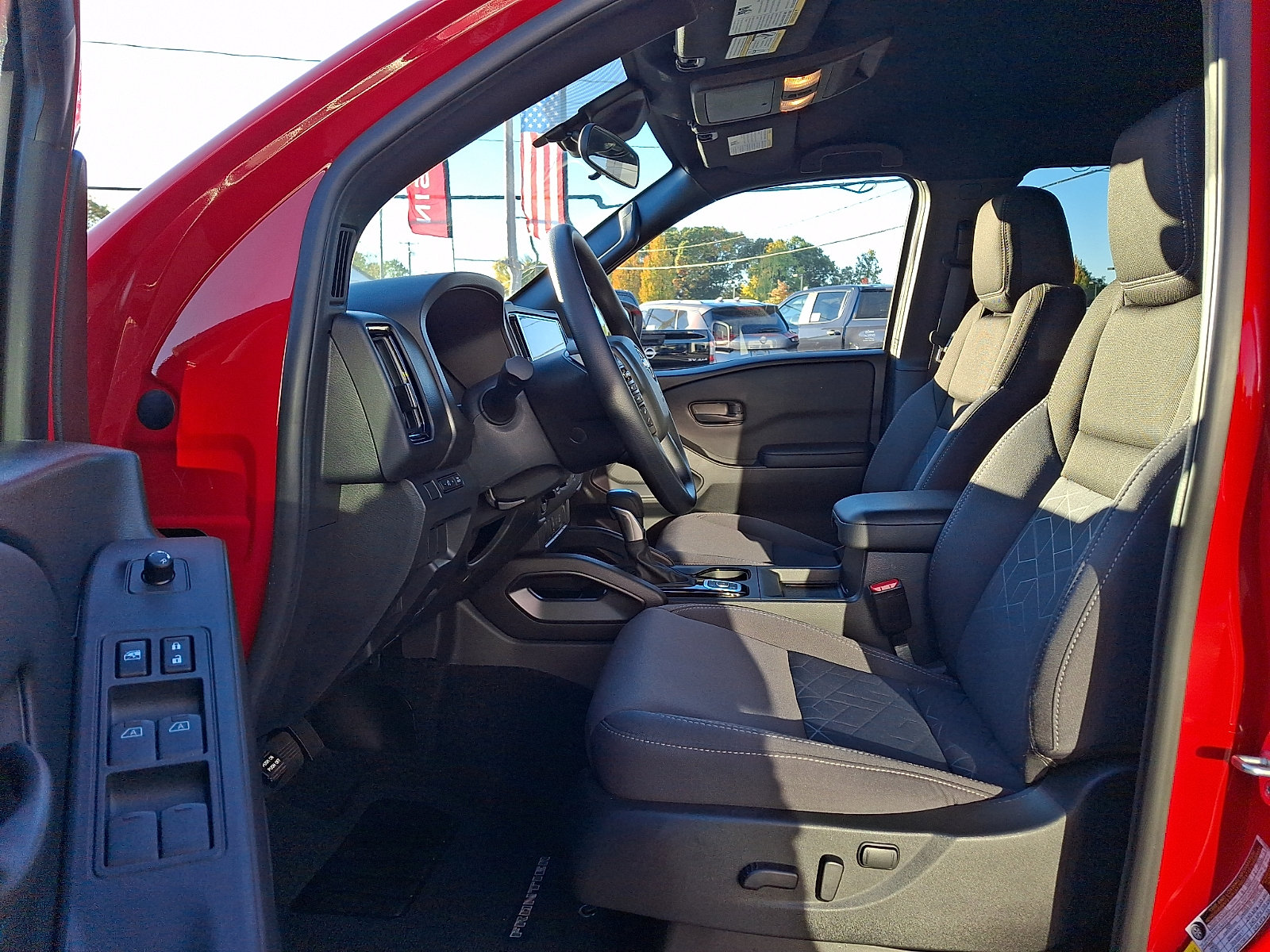 Certified 2026 Nissan Frontier SV w/ Tow Package AWD/4WD image 14