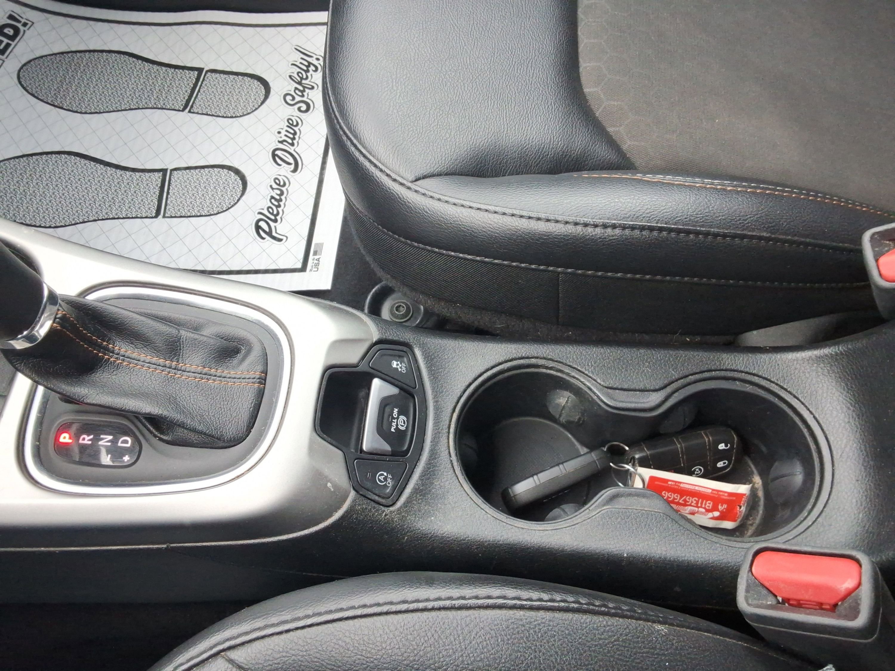 Used 2018 Jeep Compass Latitude w/ Popular Equipment Group image 18