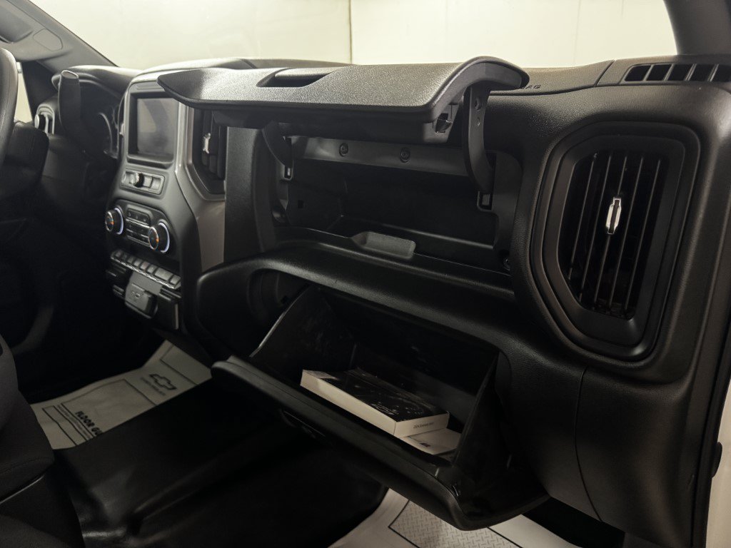 Used 2024 Chevrolet Silverado 1500 W/T w/ Z71 Off-Road Package AWD/4WD image 56