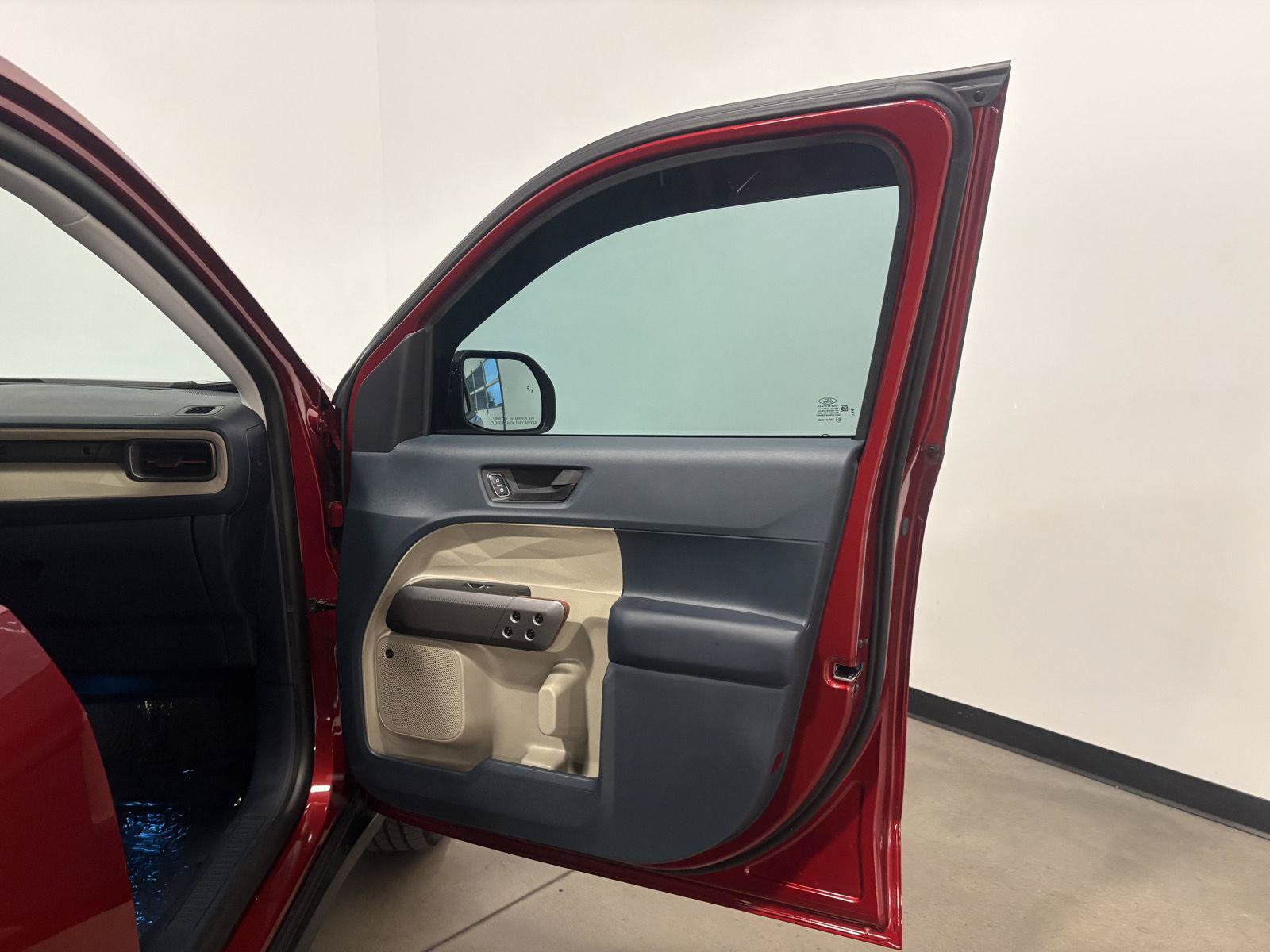 Used 2026 Ford Maverick Lariat AWD/4WD image 37