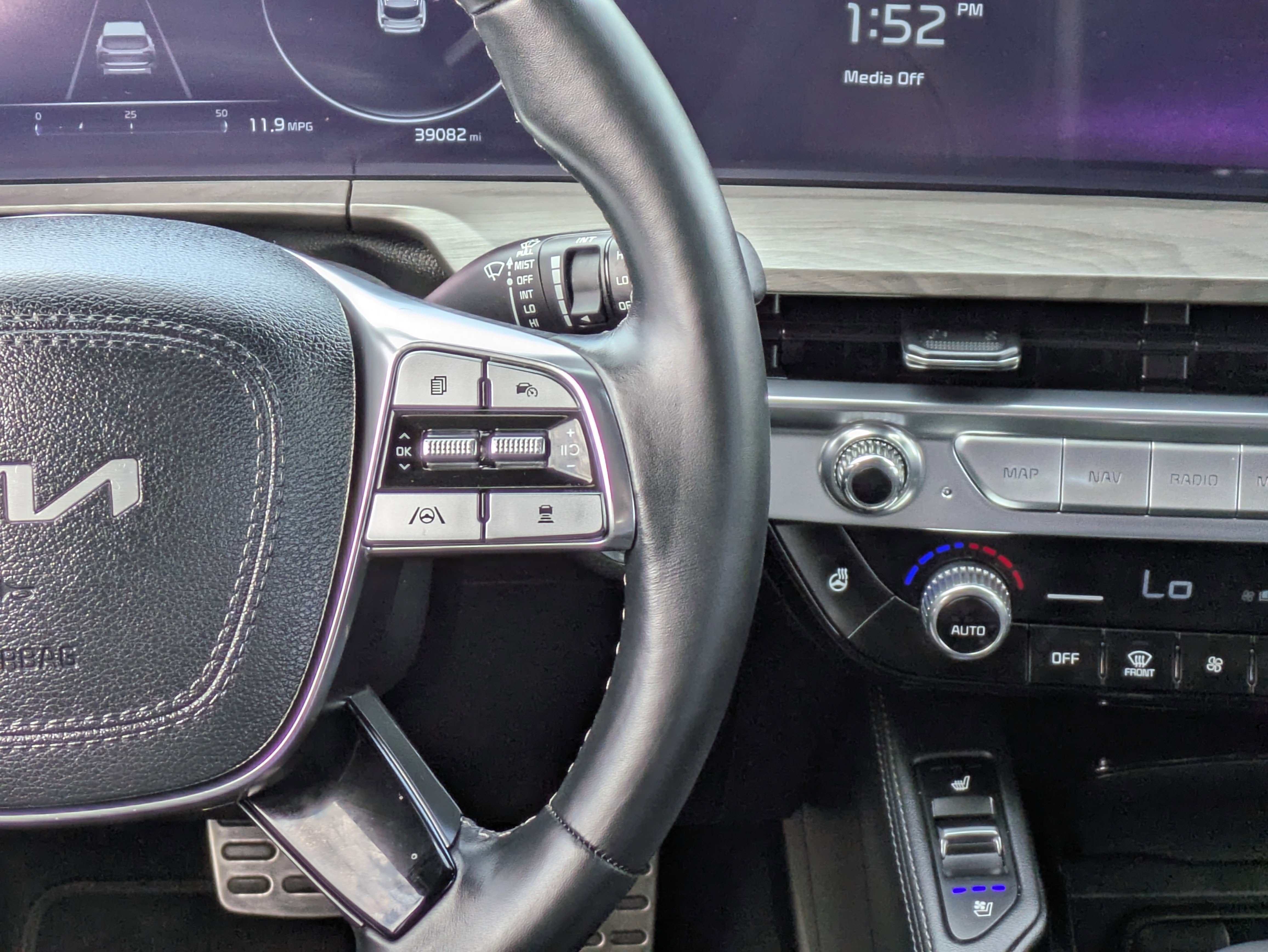 Used 2024 Kia Telluride SX X-Pro image 23