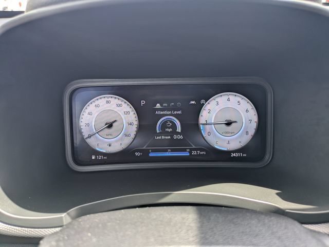 Used 2023 Hyundai Kona Limited FWD image 33