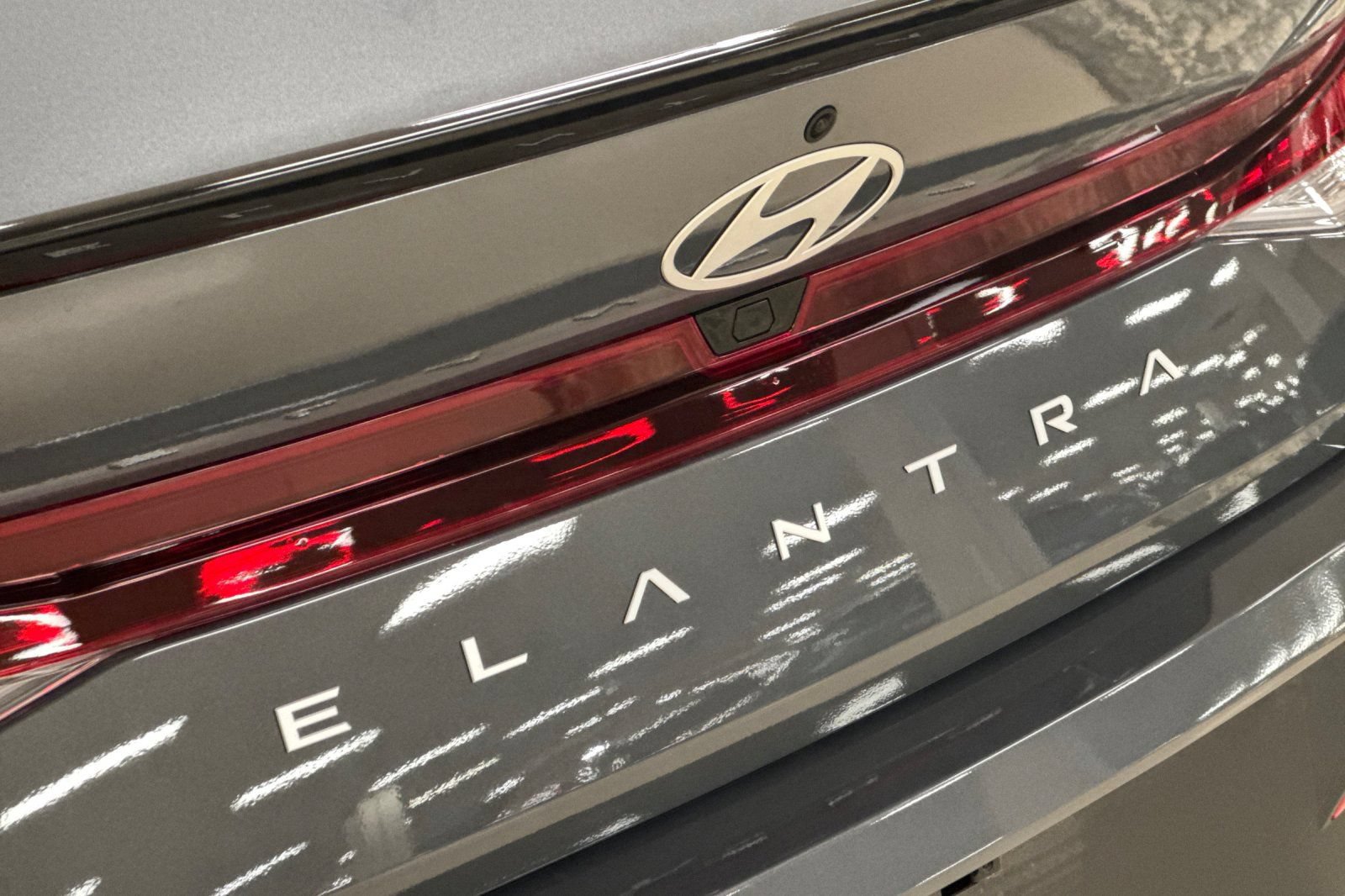 New 2026 Hyundai Elantra Sport FWD image 25