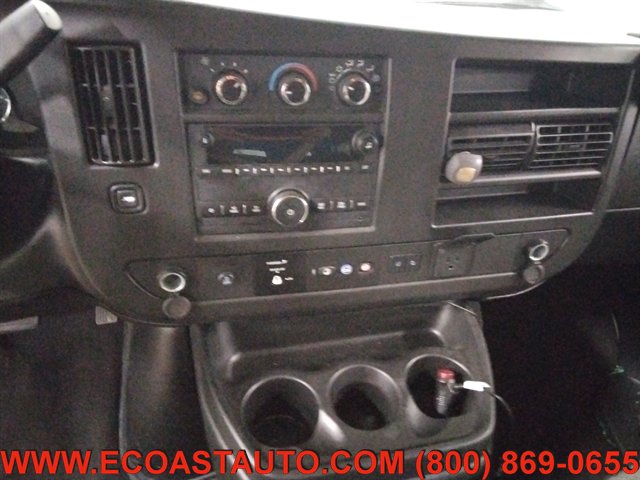 Used 2020 Chevrolet Express 3500 LT w/ LT Preferred Equipment Group RWD image 10