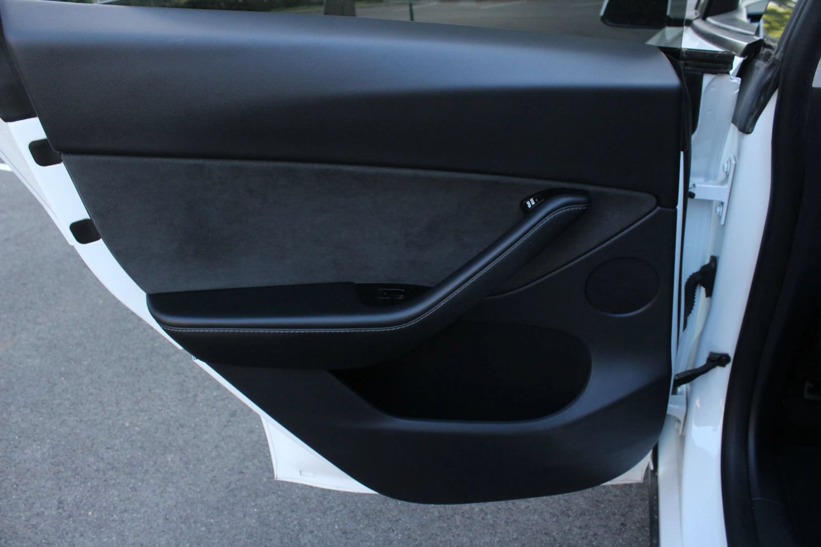 Used 2020 Tesla Model Y Long Range AWD/4WD image 21