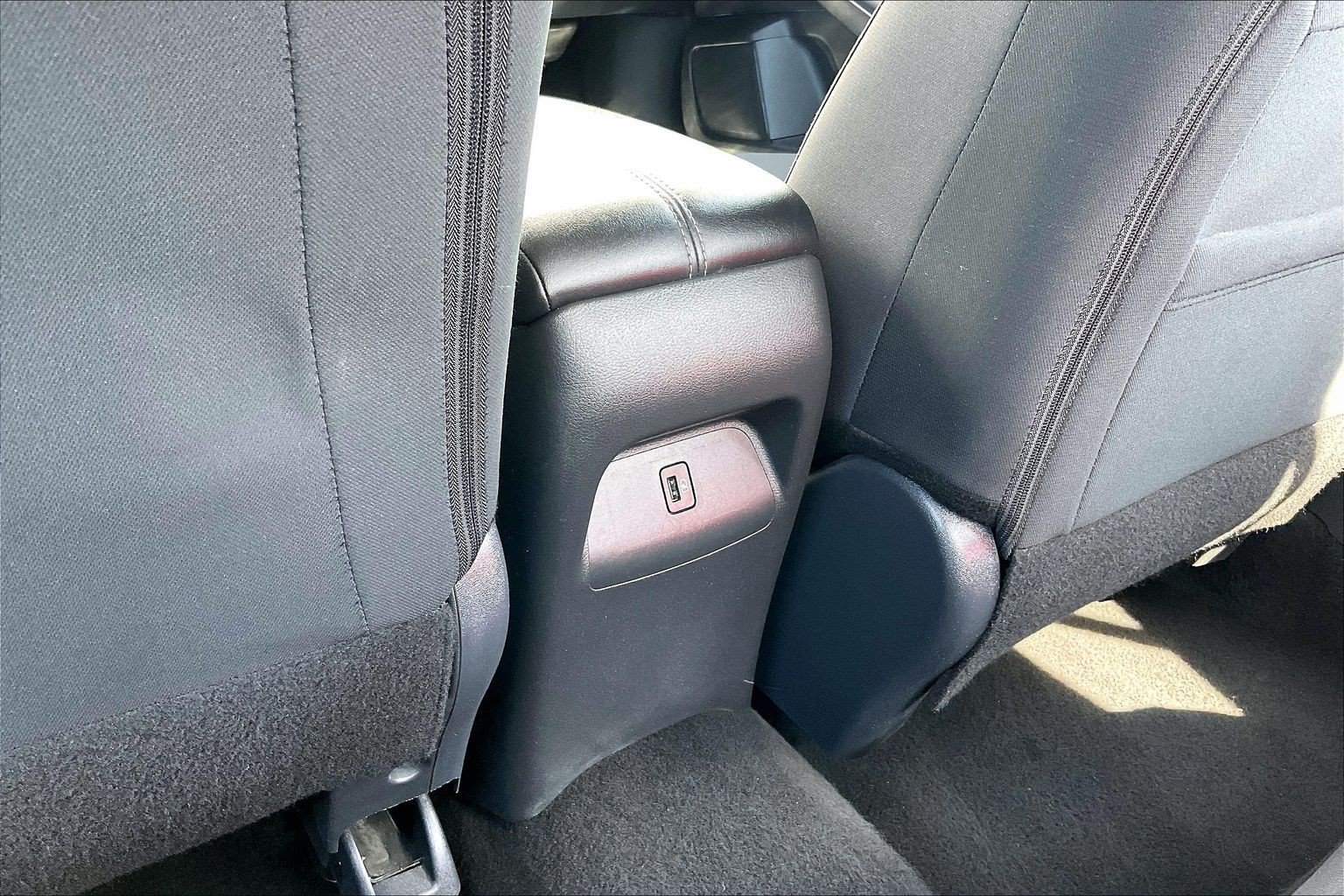Used 2024 Nissan Sentra SV FWD image 39