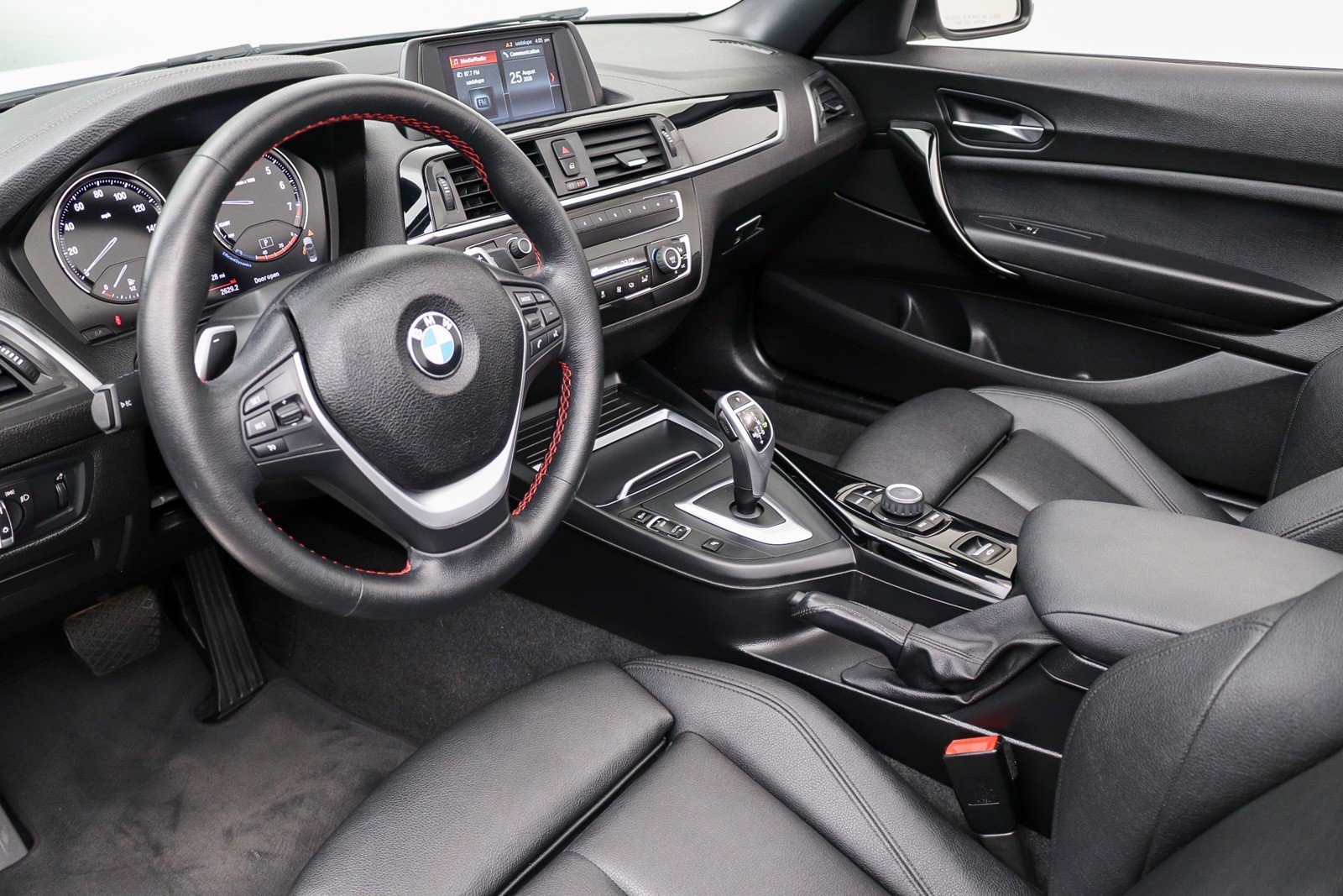 Used 2019 BMW 230i Convertible w/ Convenience Package RWD image 29