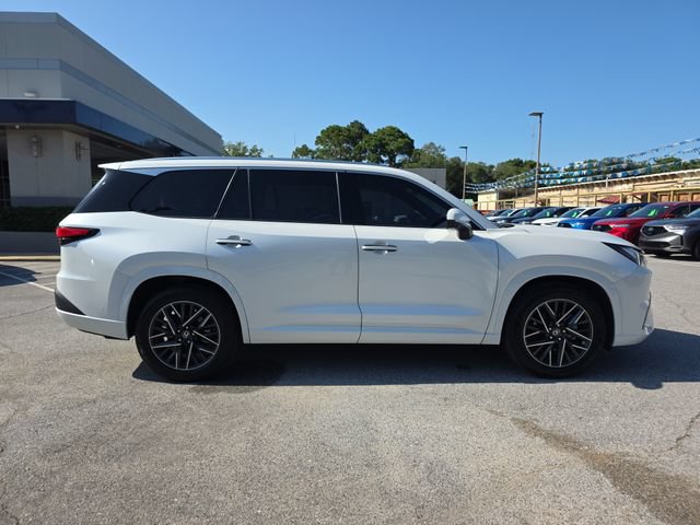 Used 2024 Lexus TX 350 AWD w/ Captains Chair Package image 4