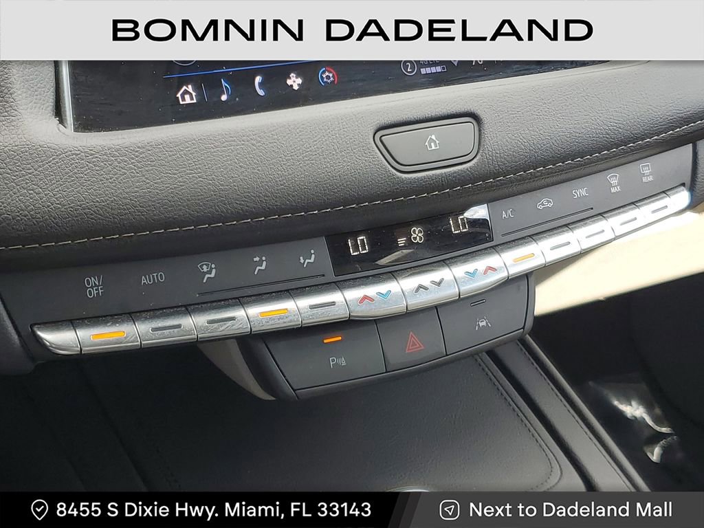 Used 2022 Cadillac XT4 Luxury w/ Driver Awareness Package image 25