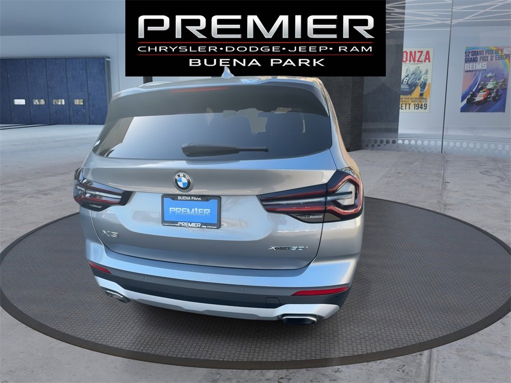 Used 2024 BMW X3 xDrive30i w/ Premium Essential Package image 7