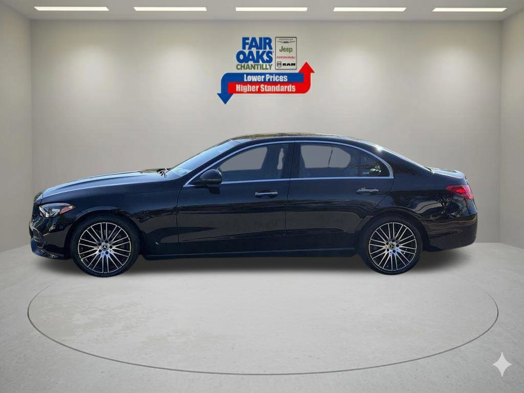 Used 2025 Mercedes-Benz C 300 4MATIC Sedan image 11