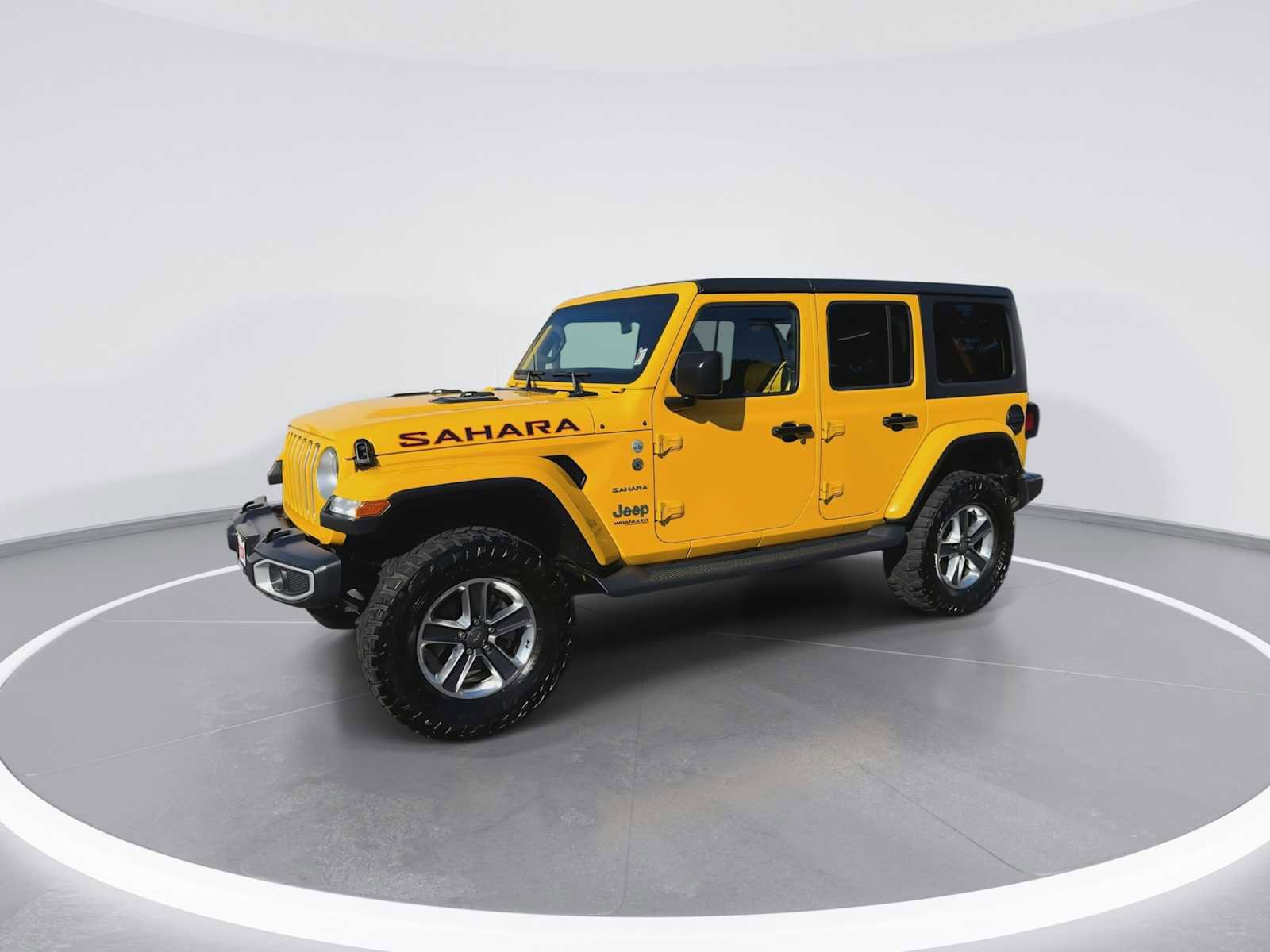Used 2019 Jeep Wrangler Unlimited Sahara image 5