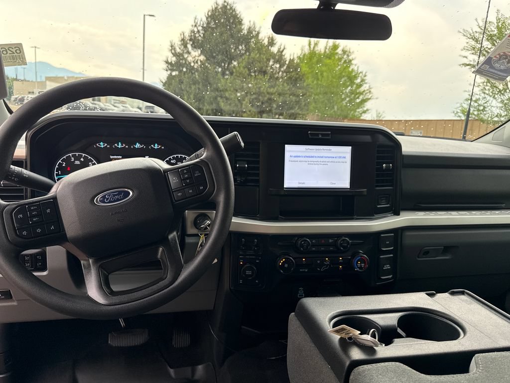 Certified 2025 Ford F250 XLT w/ 360-Degree Camera Package AWD/4WD image 14