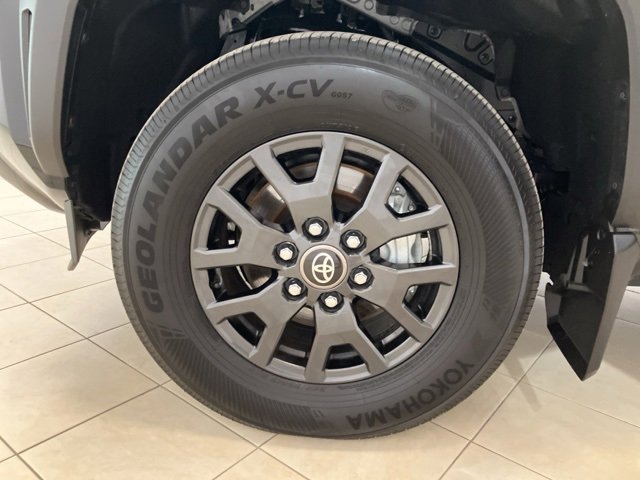 Used 2025 Toyota 4Runner SR5 image 30