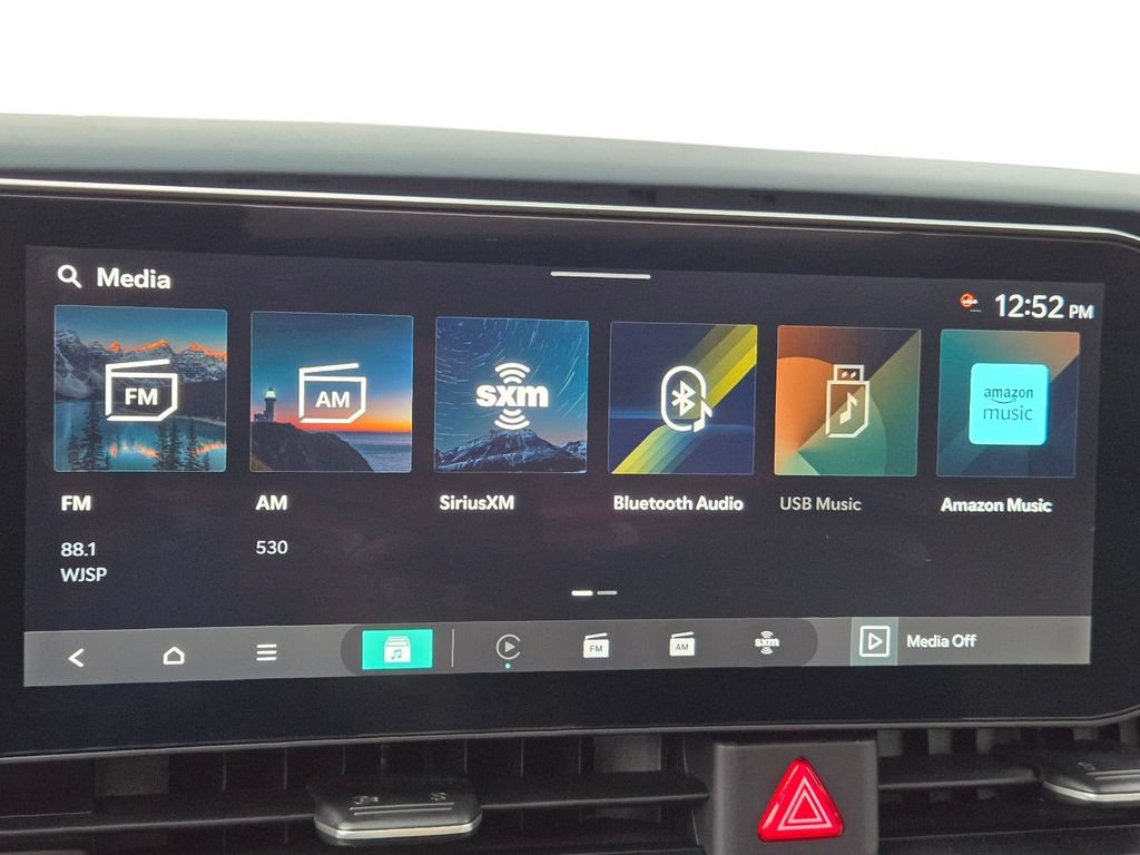 Used 2025 Kia Carnival SX Prestige FWD image 33