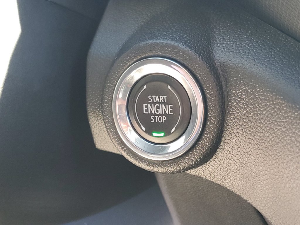 Used 2023 Chevrolet TrailBlazer LT w/ Convenience Package AWD/4WD image 17
