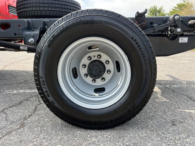 Used 2026 Ford F350 XL w/ Snow Plow Prep Package AWD/4WD image 15