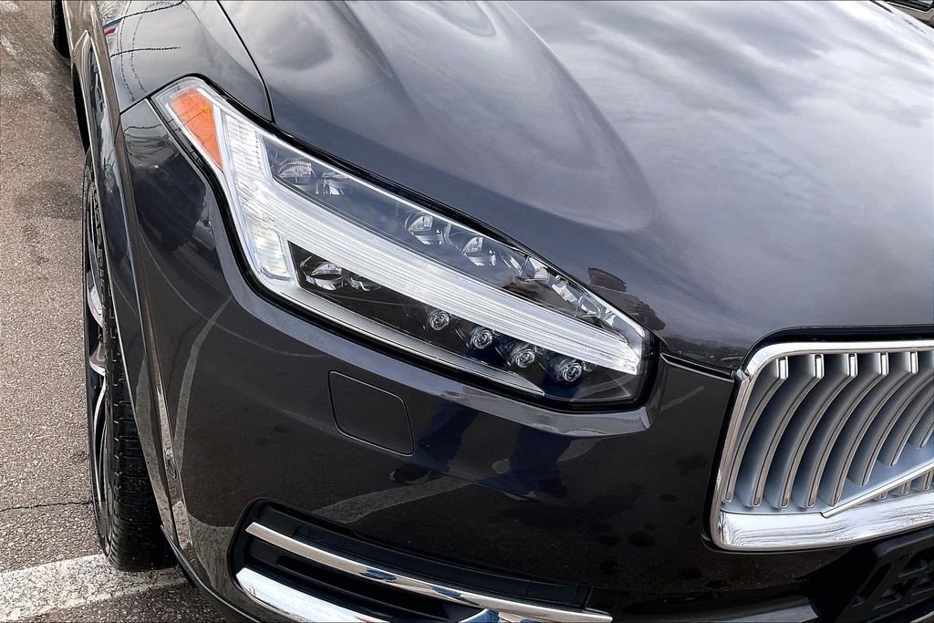 Used 2024 Volvo XC90 B6 Plus w/ Protection Package Premier image 29