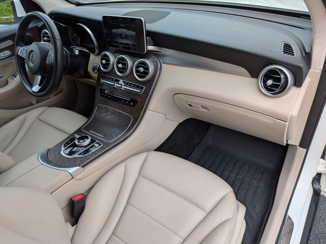 Used 2018 Mercedes-Benz GLC 300 image 22