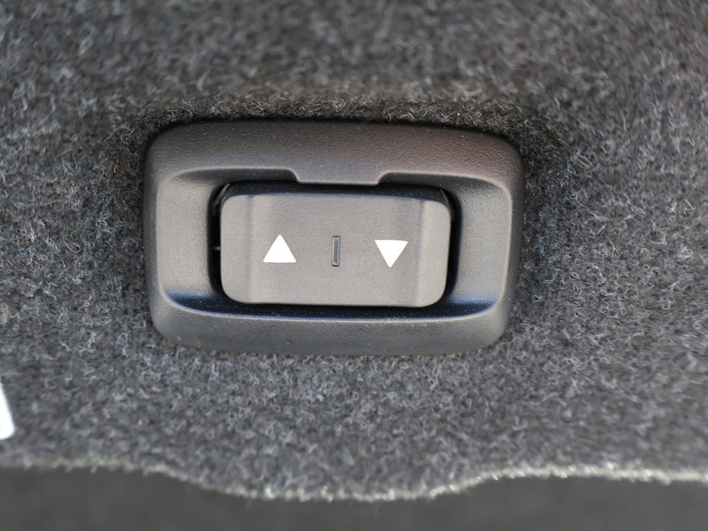 Used 2020 BMW 440i xDrive 440i xDrive w/ M Sport Package image 18