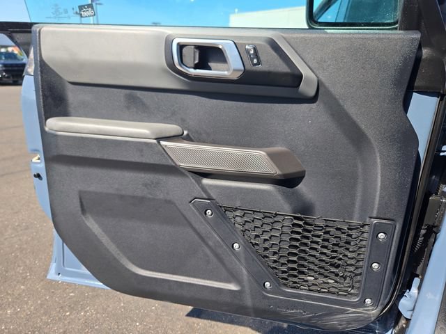 Used 2023 Ford Bronco Black Diamond AWD/4WD image 13