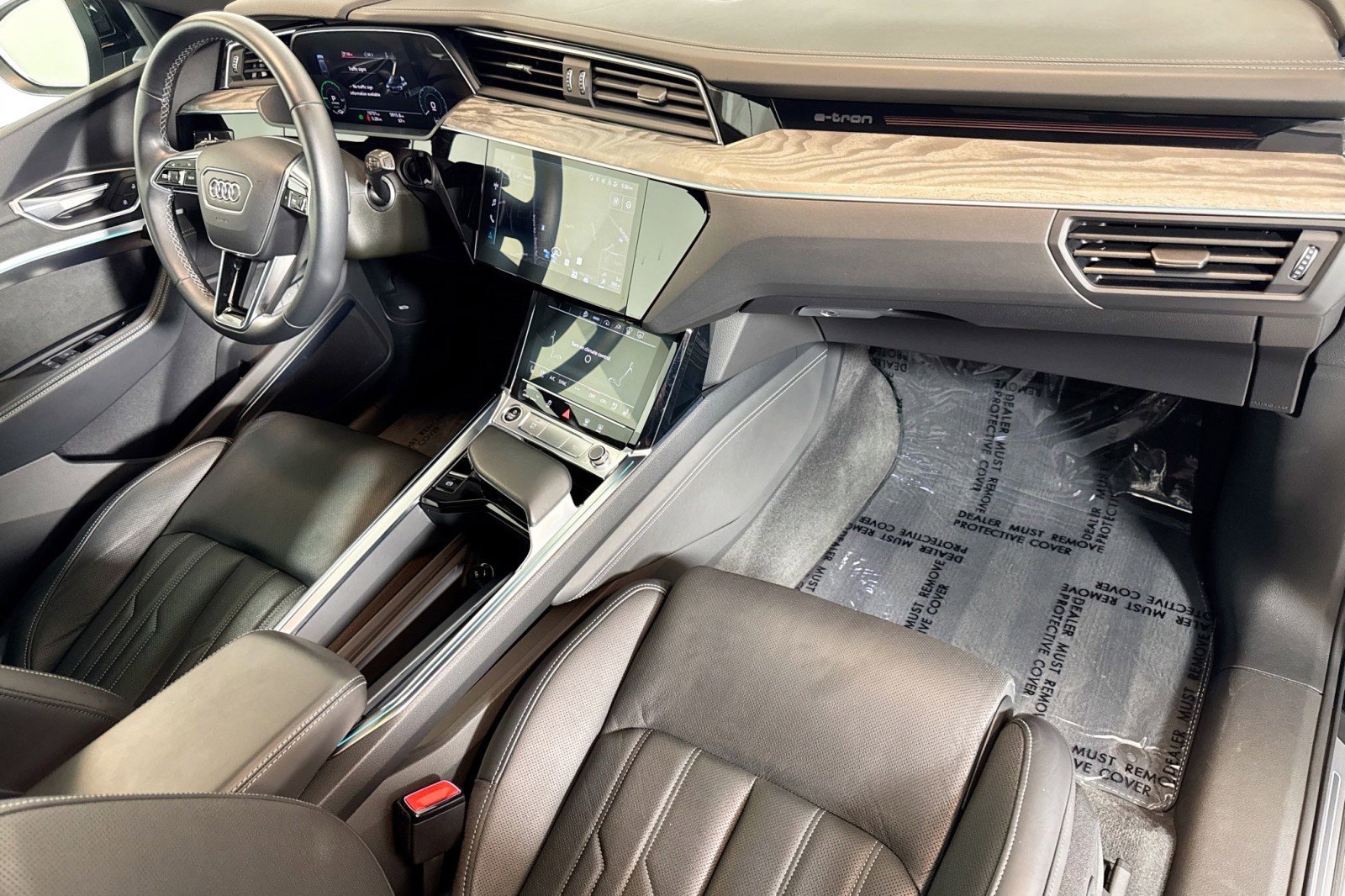 Used 2022 Audi e-tron Chronos w/ Chronos Package image 27